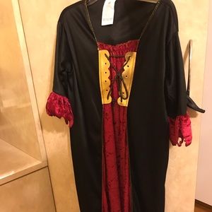 Girl’s Halloween Witch costume